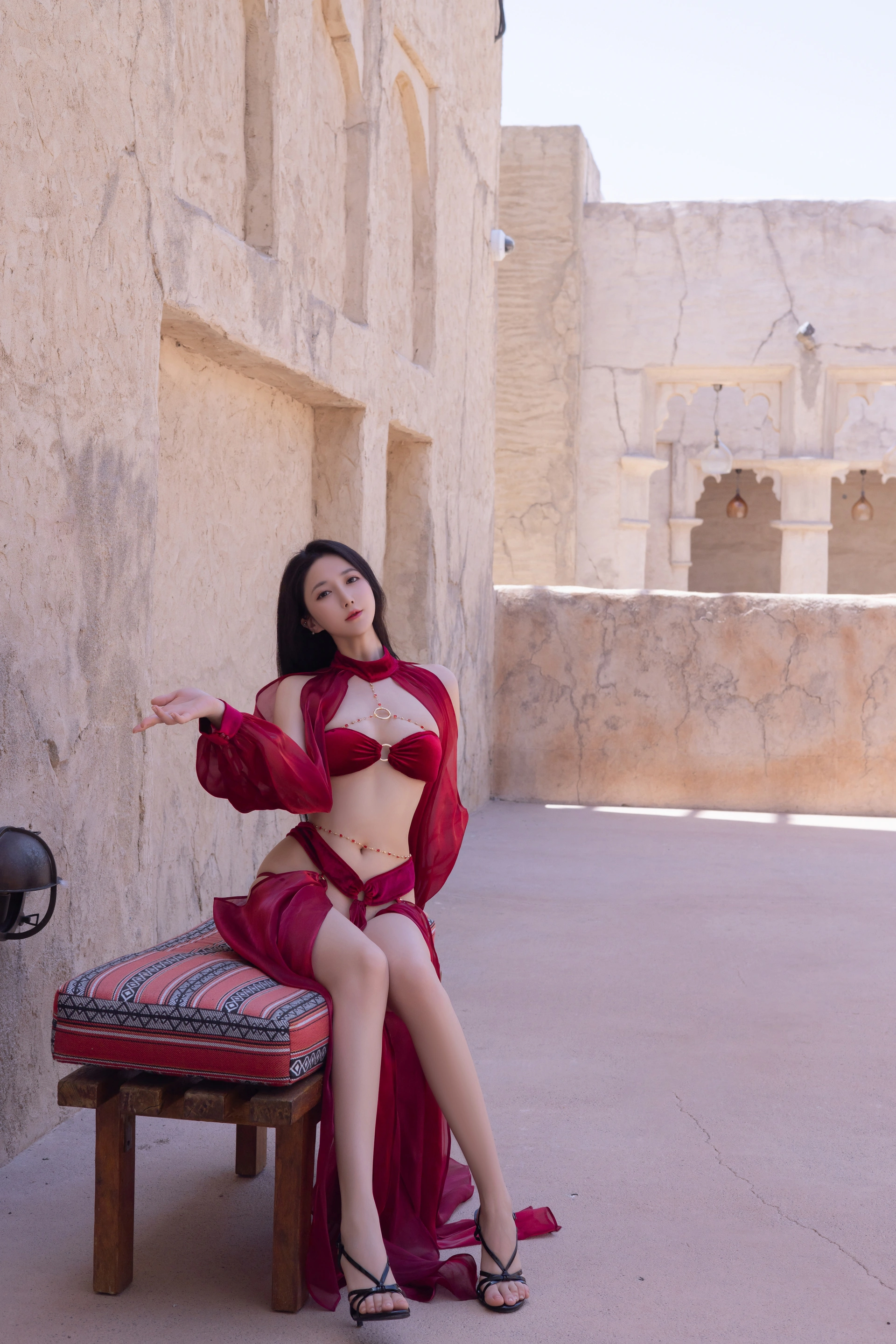 鱼子酱Fish（私拍）- NO.202《惊红之舞》写真 1